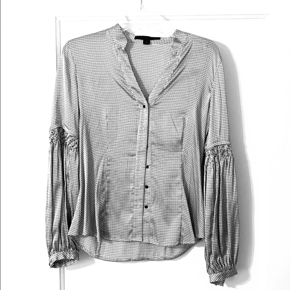 Black and white check top